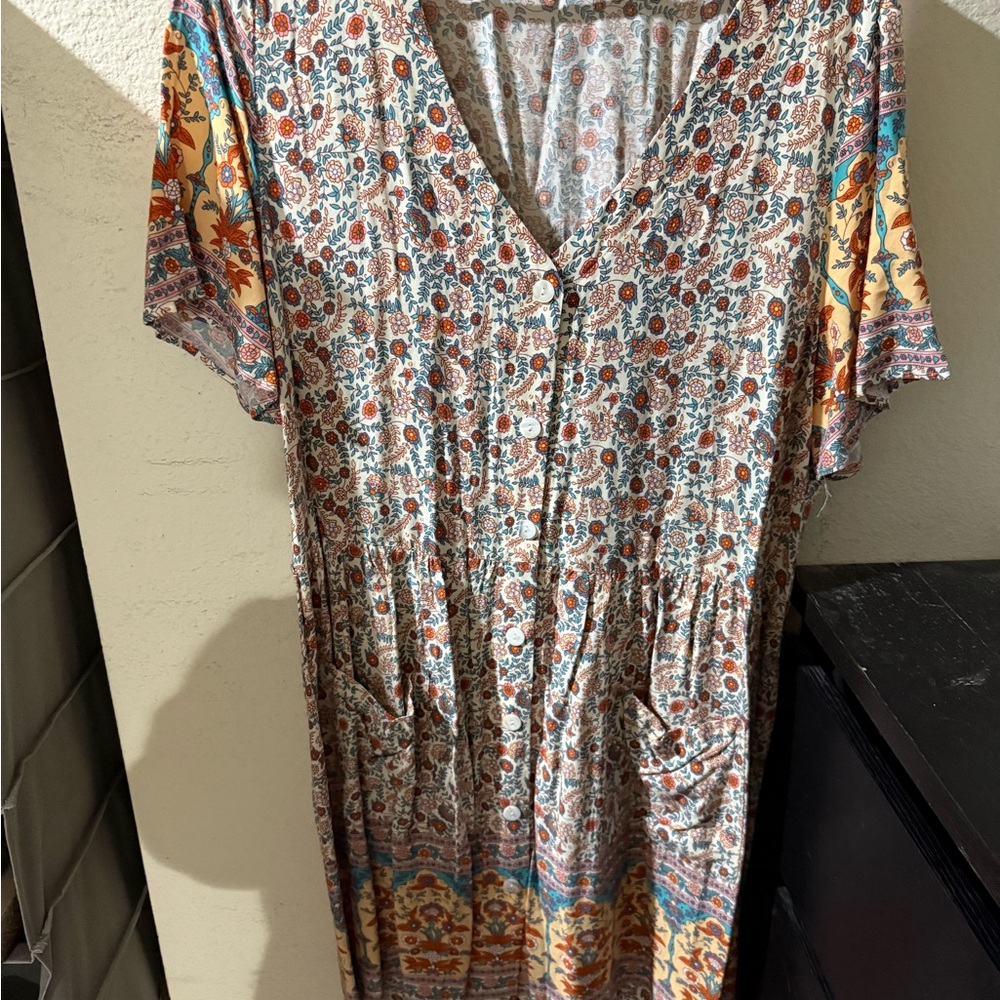 Floral V-Neck Dress with Short Sleeves